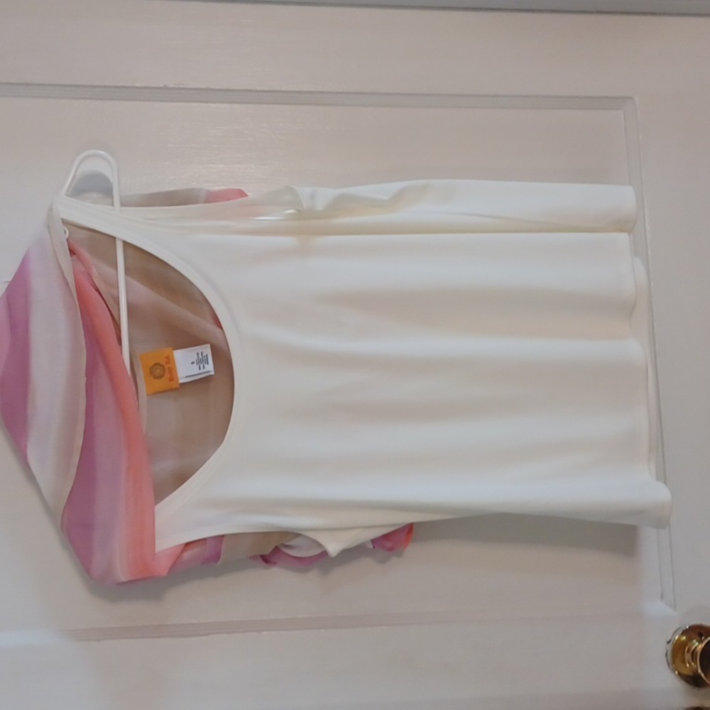 Ruby Rd women's top size small - Picture 2 of 4